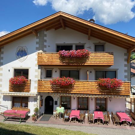 Gasthaus St. Valentin Chiusa Ngoại thất bức ảnh