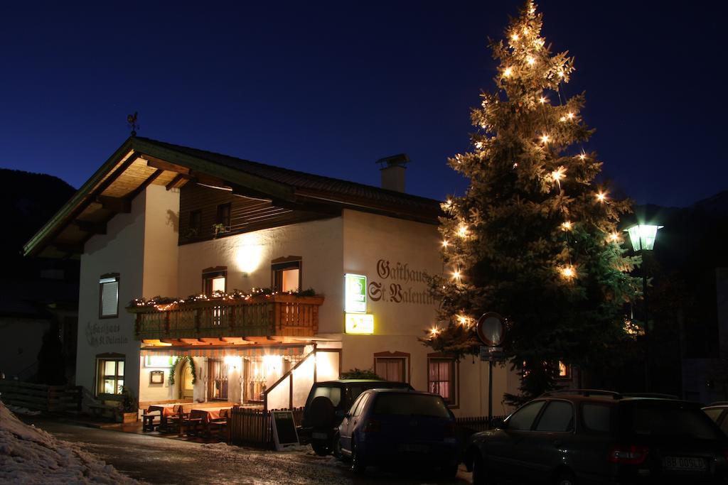 Gasthaus St. Valentin Chiusa Ngoại thất bức ảnh